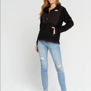 NorthFace Denali 2 Zip-up Fleece